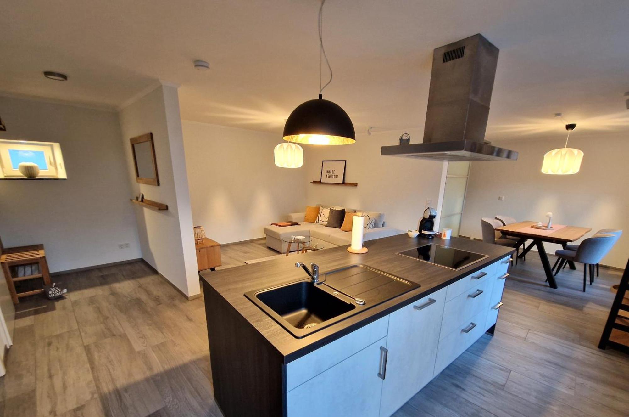 Ferienwohnung Im Ehemaligen Gesindehaus Welschbillig Esterno foto