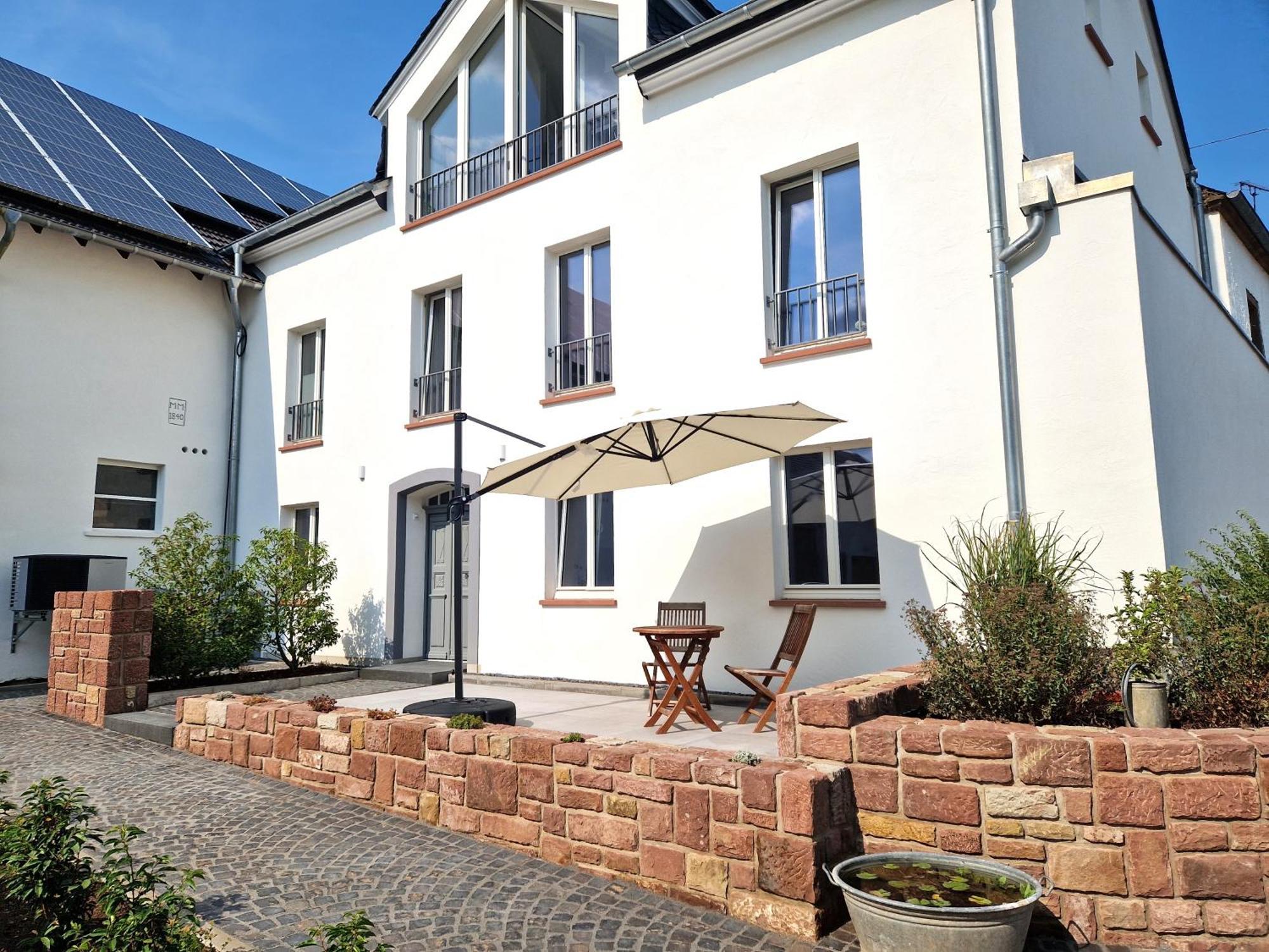 Ferienwohnung Im Ehemaligen Gesindehaus Welschbillig Esterno foto